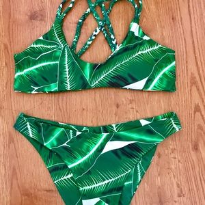Palm leave tropical bikini swim suit green size M